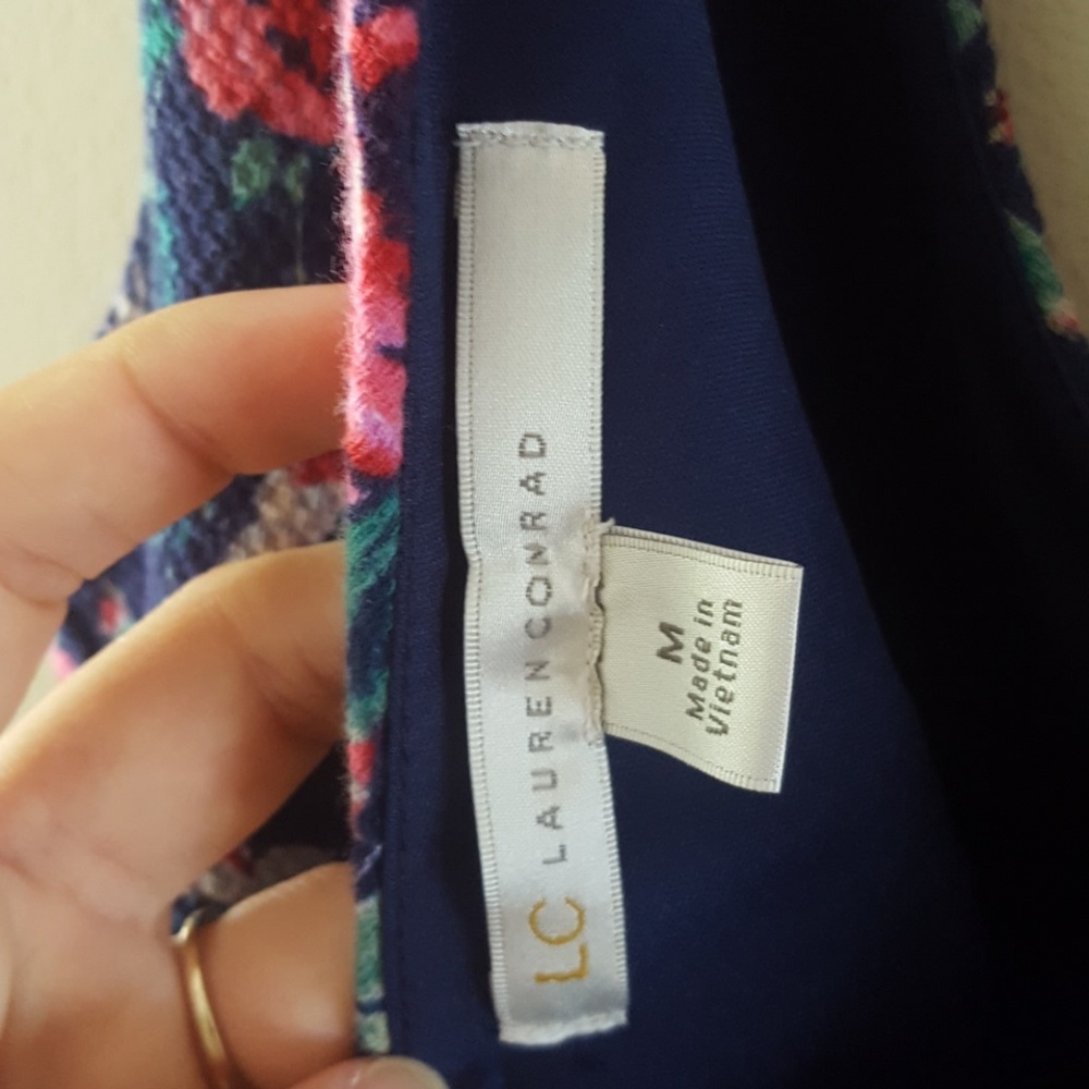 ****SOLD***Lauren Conrad Floral dress - Picture 6 of 6